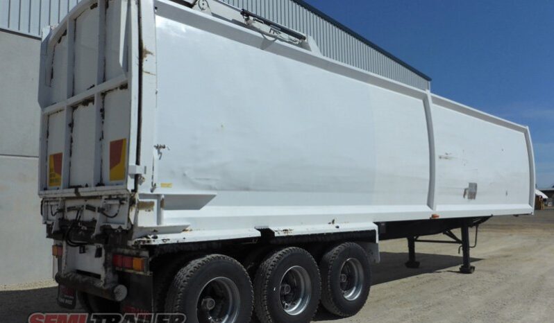 
								2001 Maxitrans Compactor Trailer full									
