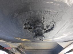 
										2001 Maxitrans Compactor Trailer full									