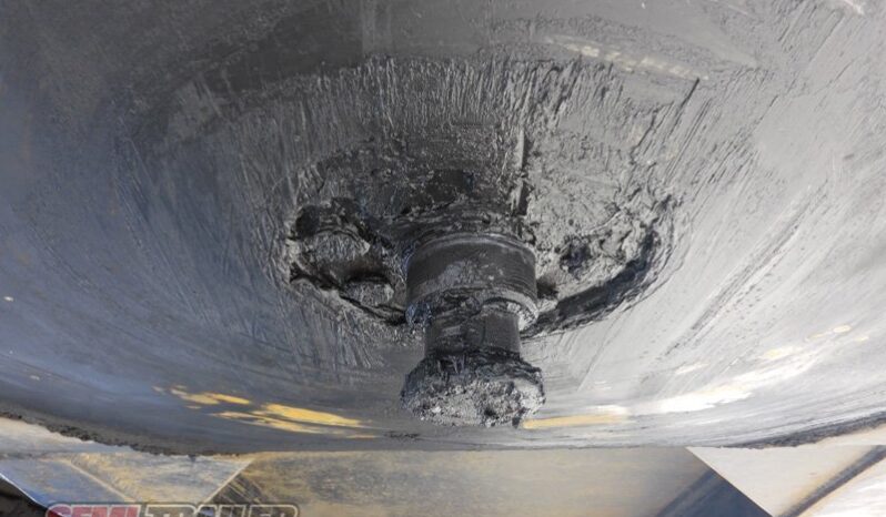 
								2001 Maxitrans Compactor Trailer full									