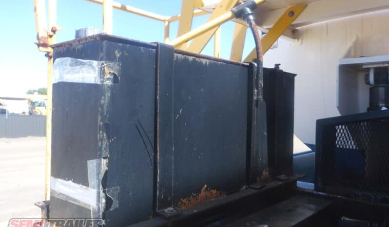 
								2012 Shephard Vacuum DOG Trailer full									