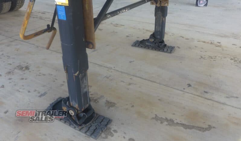 
								2003 Lusty Bogie Enclosed Tipper B Double SET full									