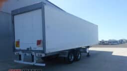 
										2002 Maxitrans Bogie Refrigerated Pantech full									