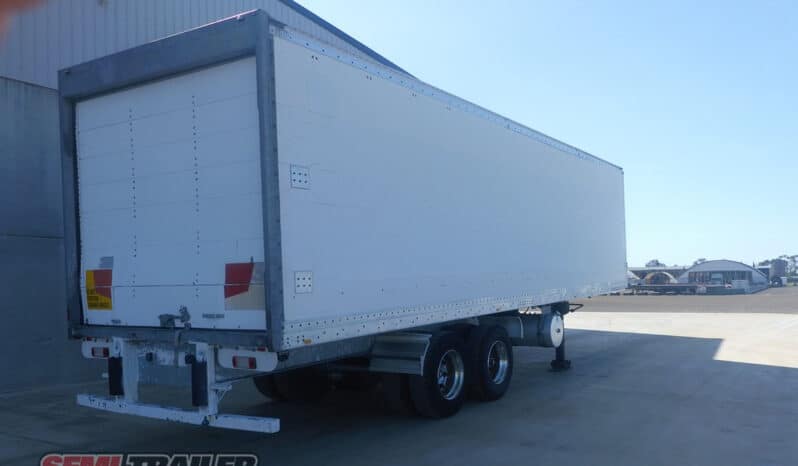 
								2002 Maxitrans Bogie Refrigerated Pantech full									