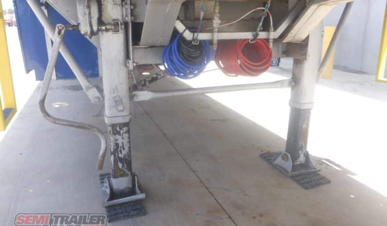 
								1999 Haulmark 48FT-73FT FLAT TOP Extendabl full									