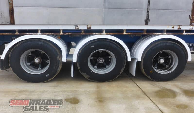 
								1999 Freighter 22 Pallet Curtainsider – Road Train Lead full									