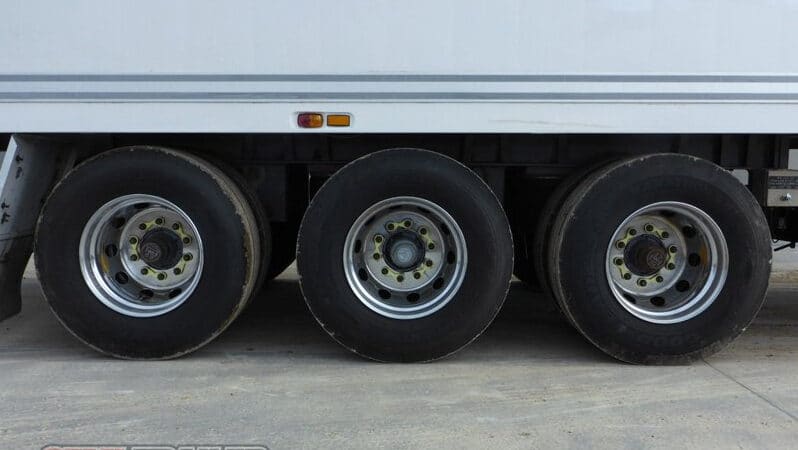 
								2001 FTE 44FT Refrigerated Pantech Mobile Workshop full									