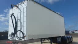 
										2009 Barker Walking FLOOR A Trailer full									