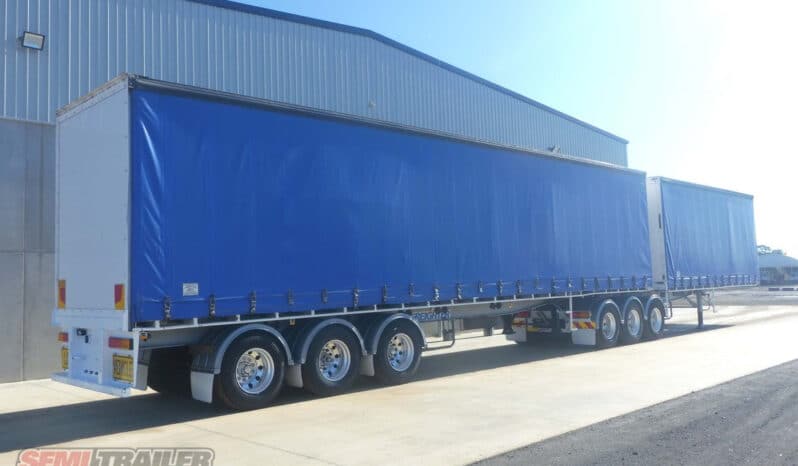 
								1999 Freighter Curtainsider B Double SET full									
