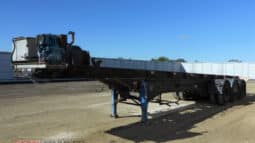 
										2004 Custom Bulldog Hook Lift Trailer full									