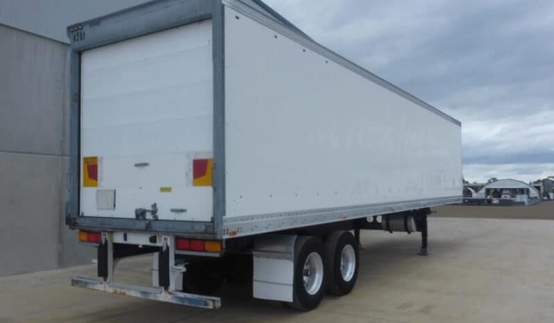 
								2006 Maxitrans Bogie Refrigerated Pantech full									