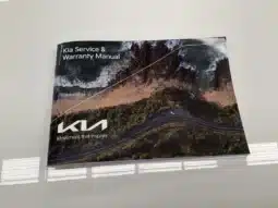 
										2023 Kia Cerato BD MY23 S White 6 Speed Automatic Hatchback full									