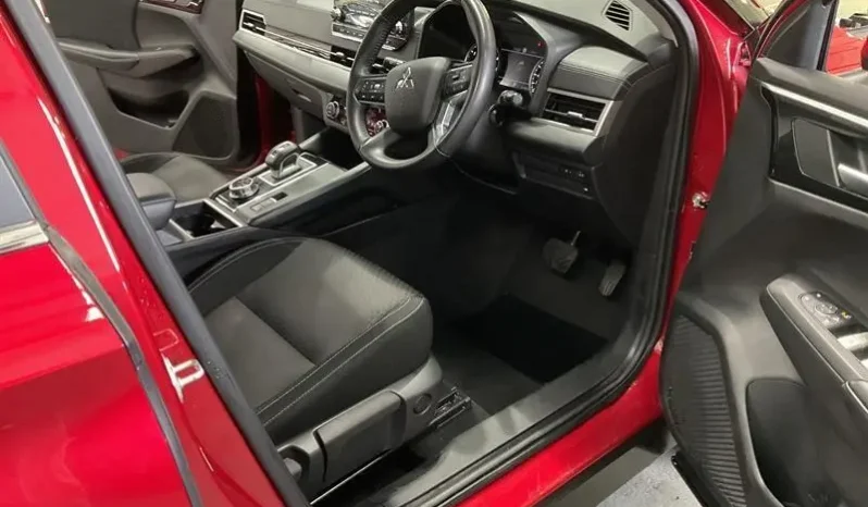 
								2024 Mitsubishi Outlander ZM MY24 LS 7 Seat (2WD) 8 Speed CVT Auto 8 full									