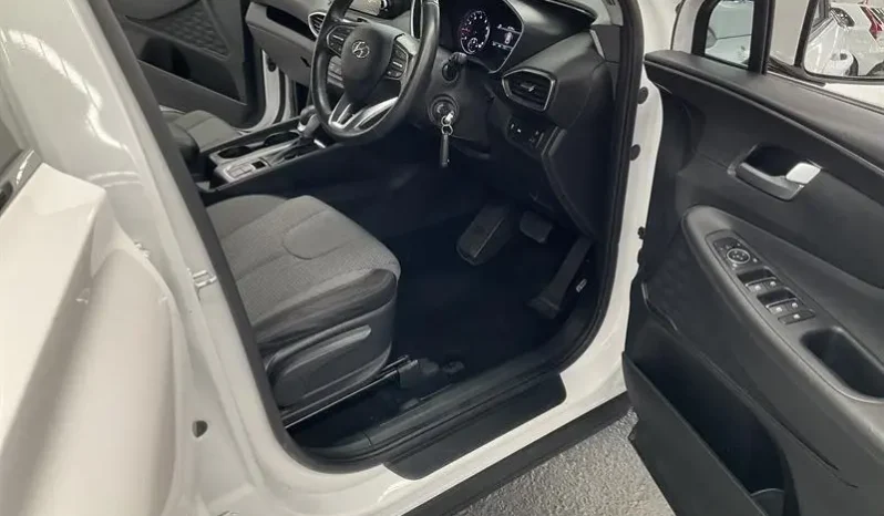 
								2023 Hyundai Santa Fe TM.V4 MY23 MPI (2WD) White 8 Speed Automatic Wagon full									