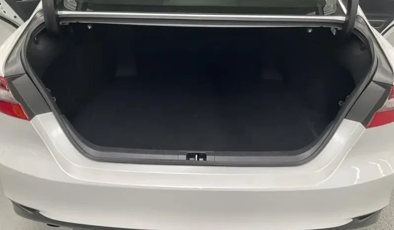 
								2024 Toyota Camry Axva70R Ascent White 8 Speed Automatic Sedan full									