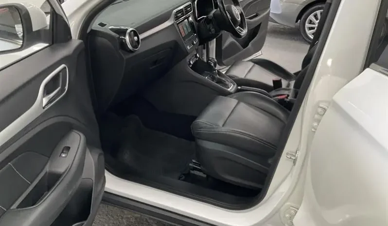 
								2023 MG ZS AZS1 MY23 Excite White 4 Speed Automatic Wagon full									