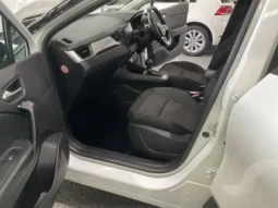 
										2023 Renault Captur XJB MY23 Zen White 7 Speed Auto Dual Clutch Wago full									