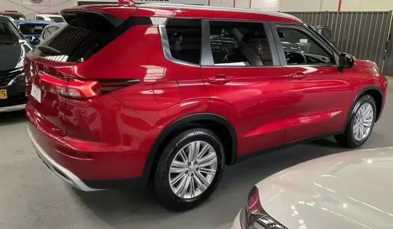 
								2024 Mitsubishi Outlander ZM MY24 LS 7 Seat (2WD) 8 Speed CVT Auto 8 full									