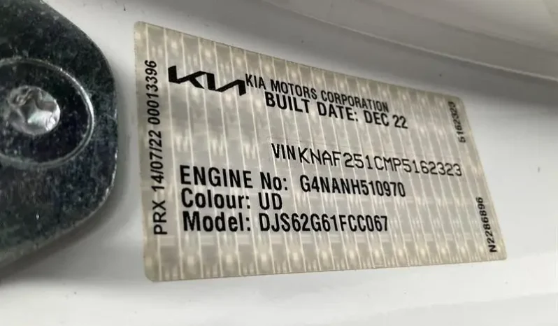 
								2023 Kia Cerato BD MY23 S White 6 Speed Automatic Hatchback full									