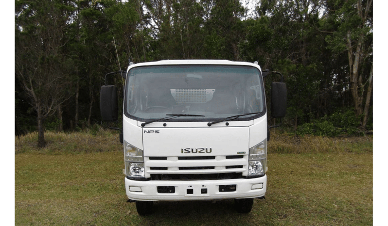
								2011 Isuzu NPS 300 (4×4) CREW NH full									