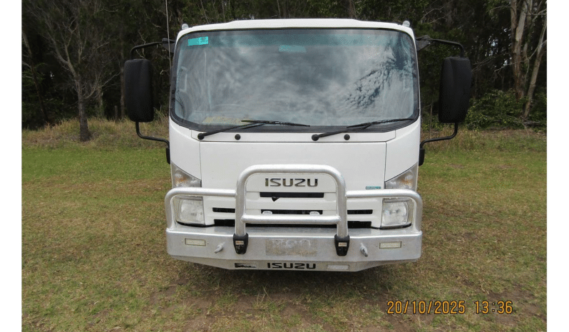 
								2011 Isuzu NPR 300 CREW NH 4×2 full									