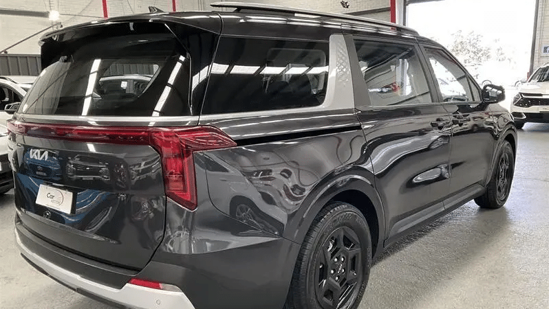 
								2024 Kia Carnival KA4 MY23 S Charcoal 8 Speed Automatic Wago full									