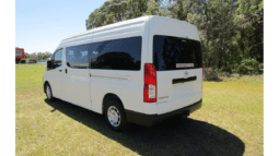 
										2022 Toyota Hiace Commuter GDH322R full									