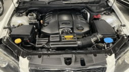 
										2012 Holden Commodore VE II MY12 SS-V White 6 Speed Manual S full									