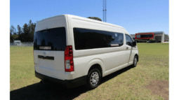 
										2022 Toyota Hiace Commuter GDH322R full									
