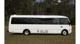 
										2022 Fuso Rosa Deluxe LWB full									