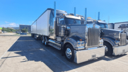 
										2017 Kenworth T909 full									