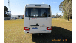 
										2022 Toyota Coaster XZB70R full									
