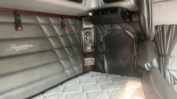 
										2018 Freightliner Argosy full									