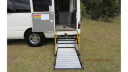 
										2014 Toyota Coaster Deluxe XZB50R full									