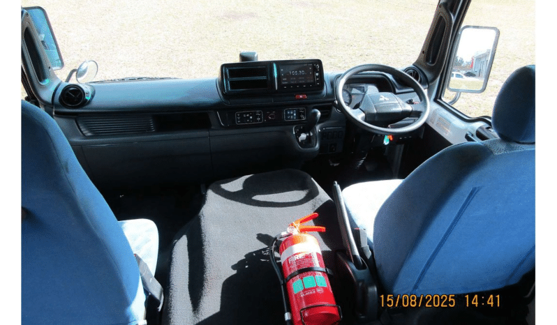 
								2022 Fuso Rosa Deluxe LWB full									