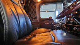 
										2007 Kenworth T404 full									