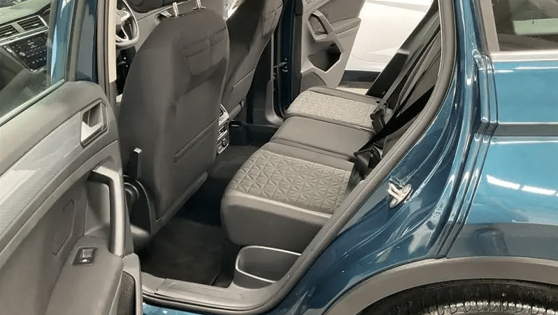 
								2023 Volkswagen Tiguan AX MY23 Update 110TSI Life Green 6 Sp full									