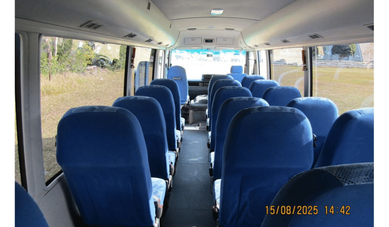 
								2022 Fuso Rosa Deluxe LWB full									