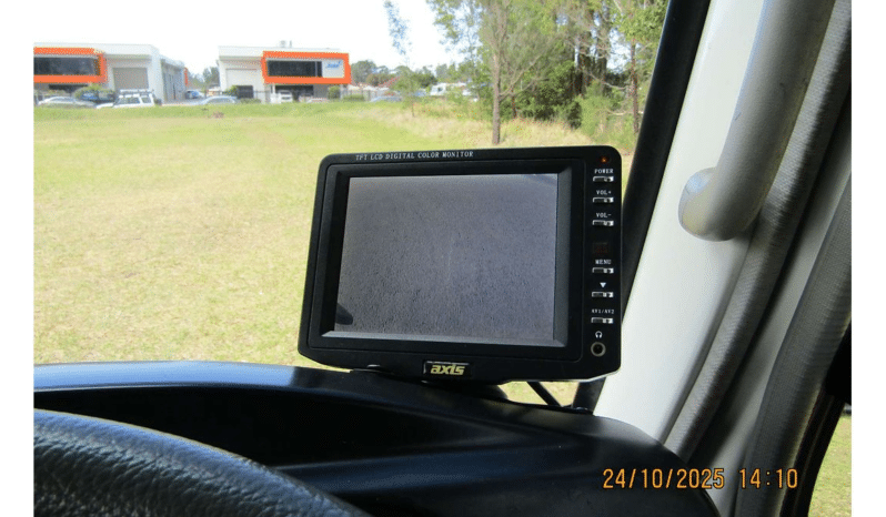 
								2014 Toyota Coaster Deluxe XZB50R full									