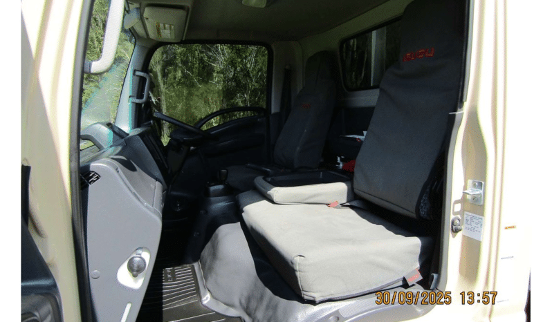 
								2022 Isuzu N Series NPR 45/55-155 4×2 SWB Tradepack full									