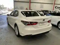 
										2024 Toyota Camry Axva70R Ascent White 8 Speed Automatic Sedan full									