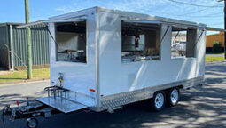 New Supersize Food Trailer