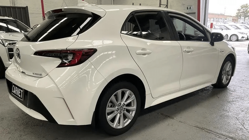 
								2023 Toyota Corolla ZWE219R Ascent Sport + Conv PK Hybrid Wh full									