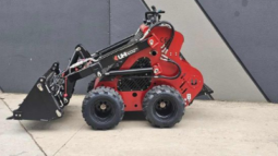 
										New UHI 30D Mini Skid Steer With Joystick full									