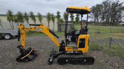 
2025 JCB 18Z MINI EXCAVATOR U5001 full									