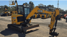 
2018 JCB 48Z MINI EXCAVATOR U4824 full									