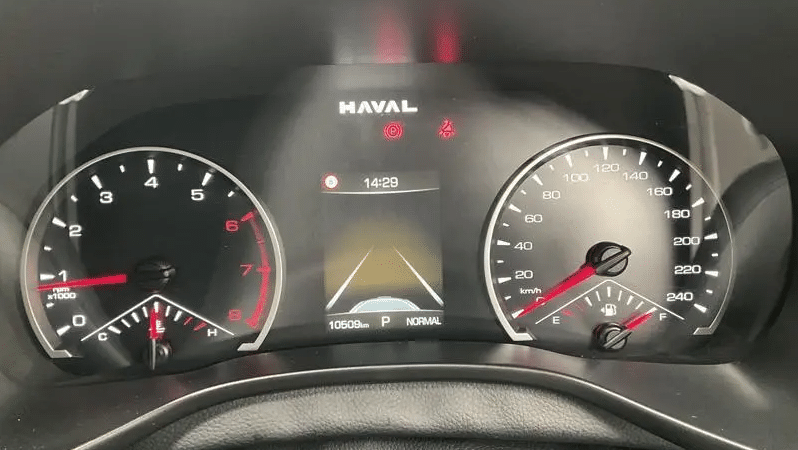 
								2025 GWM Haval Jolion Premium White 7 Speed Auto Dual Clutch full									