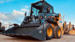 
										New UHI US50（XC7-SR08 ) A/C Cabin, ROPS/FOPS full									