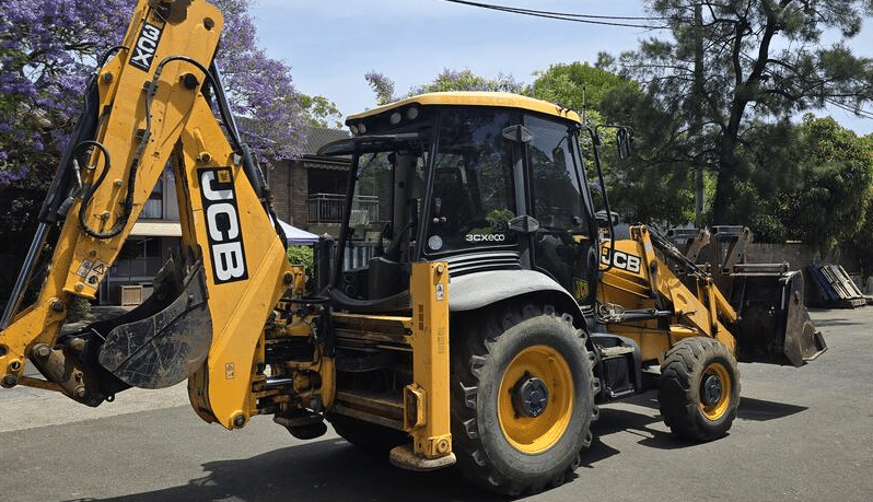 
								Ex Council Used 2015 JCB 3CX Backhoe U5001 full									