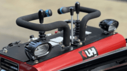 
										New UHI 30D Mini Wheeled Skid Steer full									