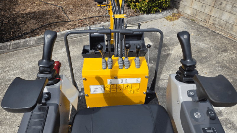 2025 New Yuchai YC12 Excavators